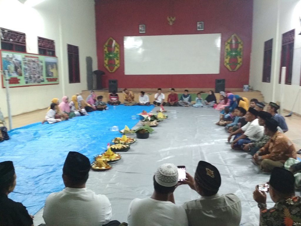 SYUKURAN HUT RI KE 73 DI AULA DESA AMIN JAYA