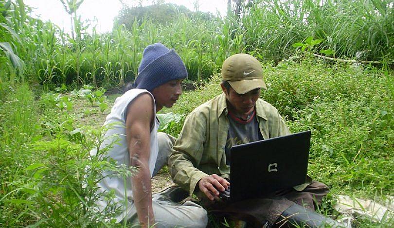 Cara Cepat Menggenjot Ekonomi Desa Memanfaatkan Teknologi Internet